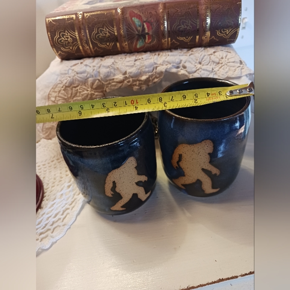 Set Of 2 Handcrafted Bigfoot Sasquatch Pottery Coffee Tea Wedding Cups EUC - Picture 5 of 9
